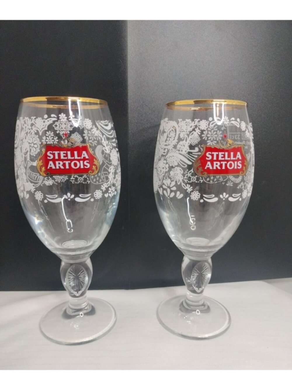 2 Stella Artois Etched 12 Oz. Beer Glasses Gold Rim 7.5” Chalice Stem